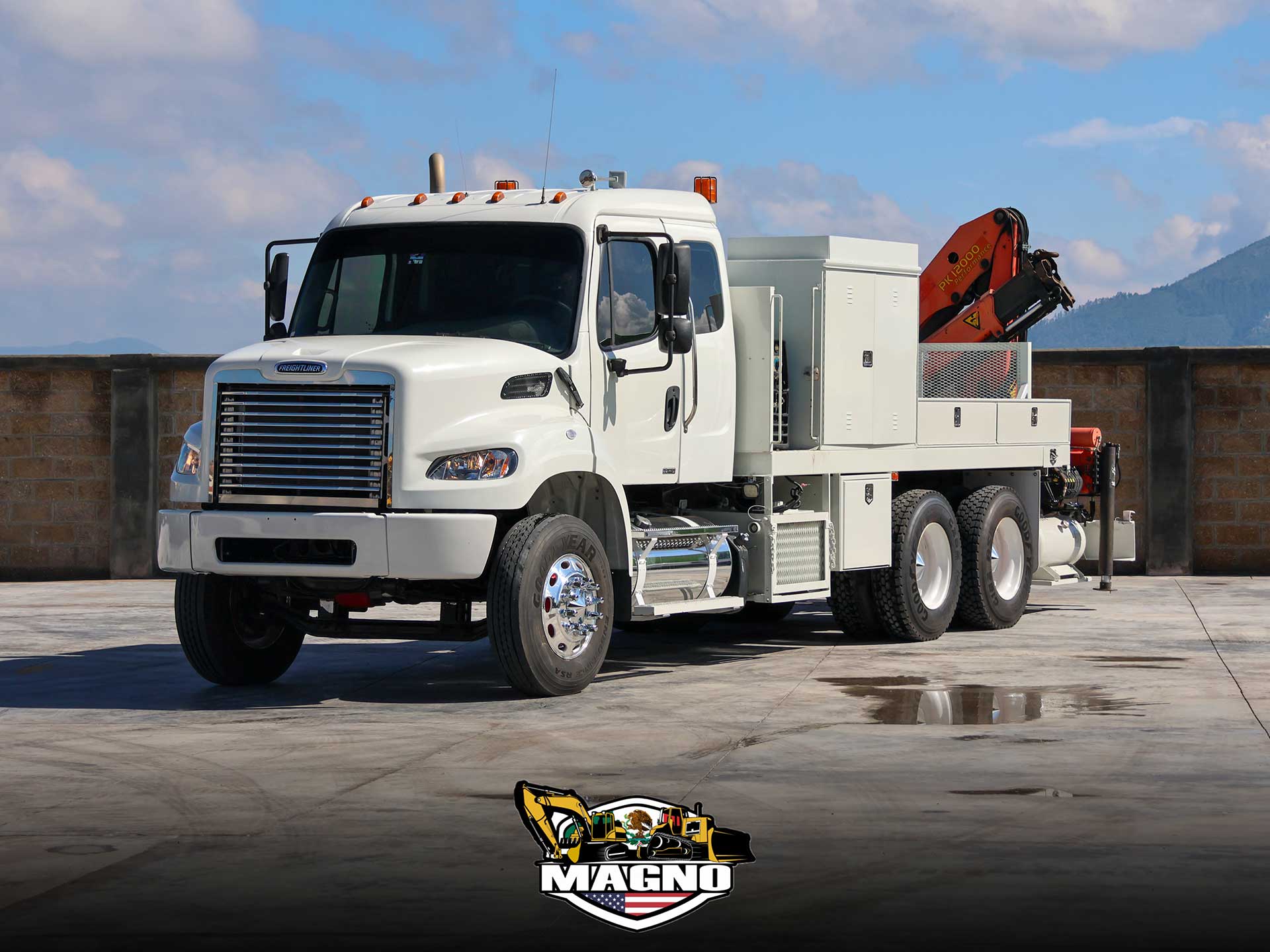 freightliner-m2-2011-3