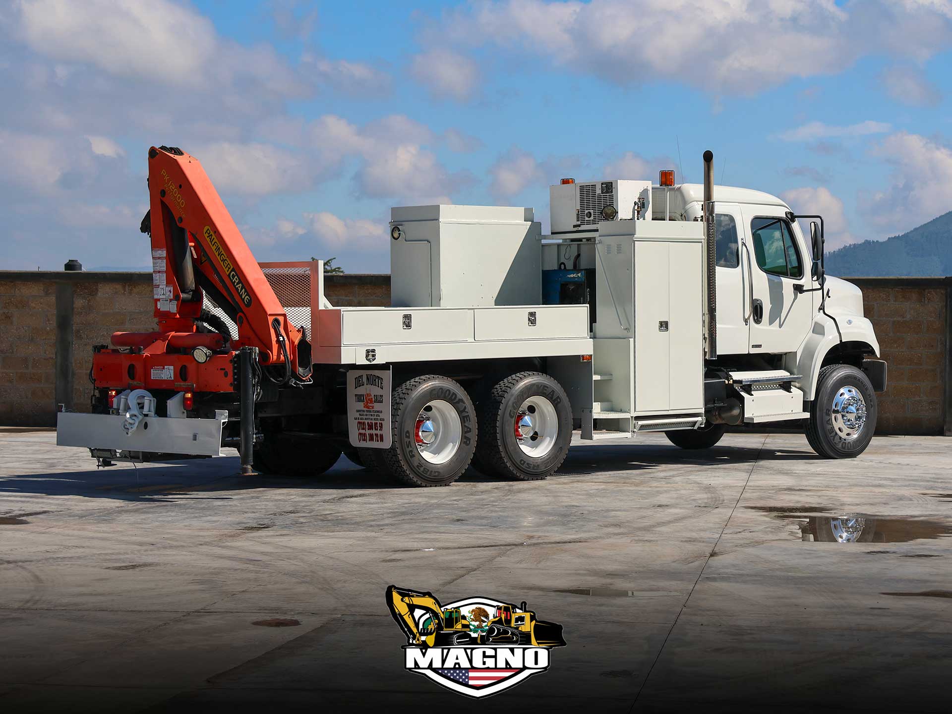 freightliner-m2-2011-5