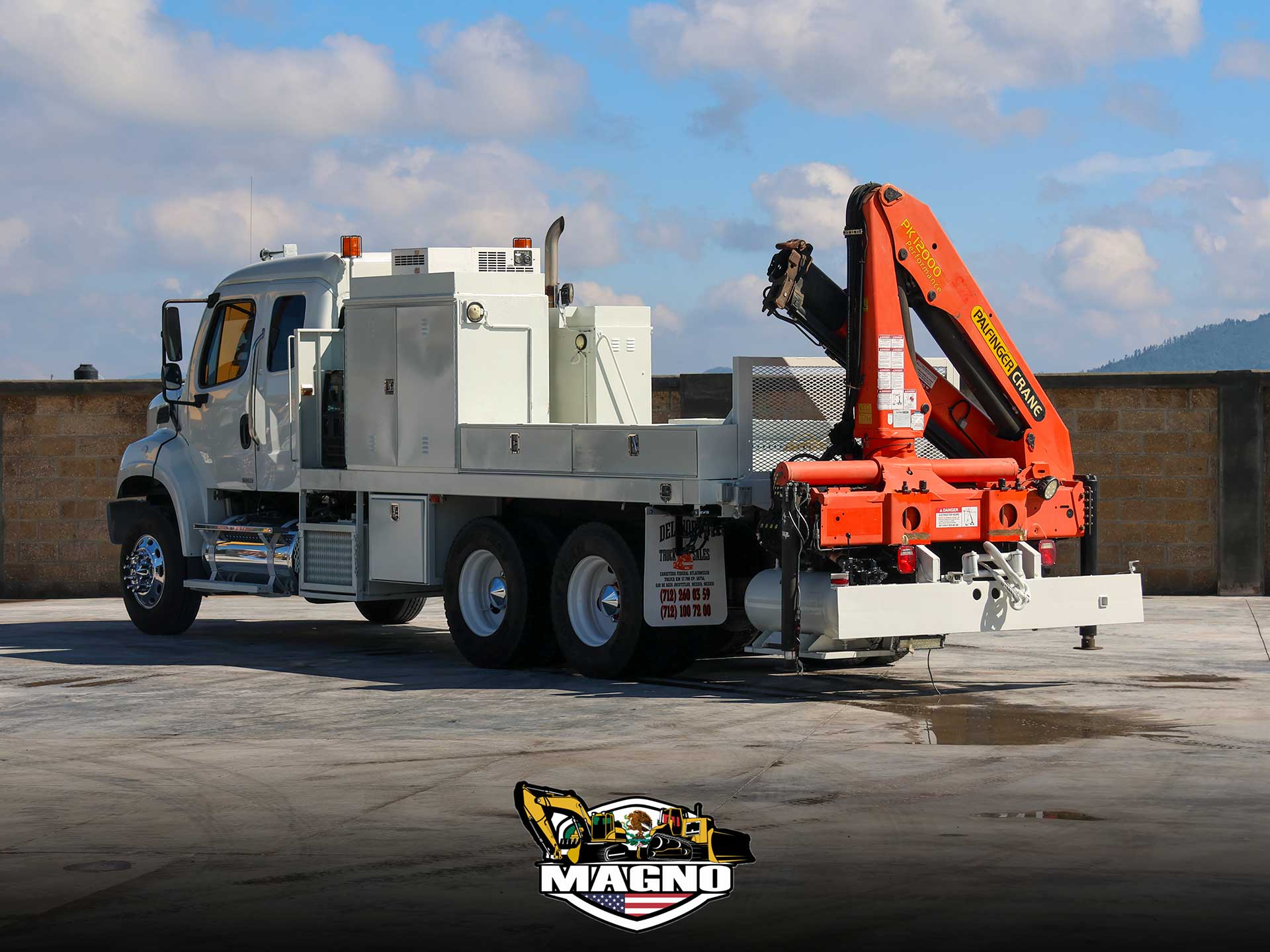 freightliner-m2-2011-6